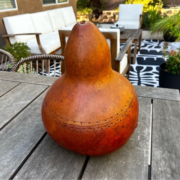 Stone Heat Hand Decorated Gourd Container By Ridge Kunzel Large Lid and Bowl - Picture 5 of 11